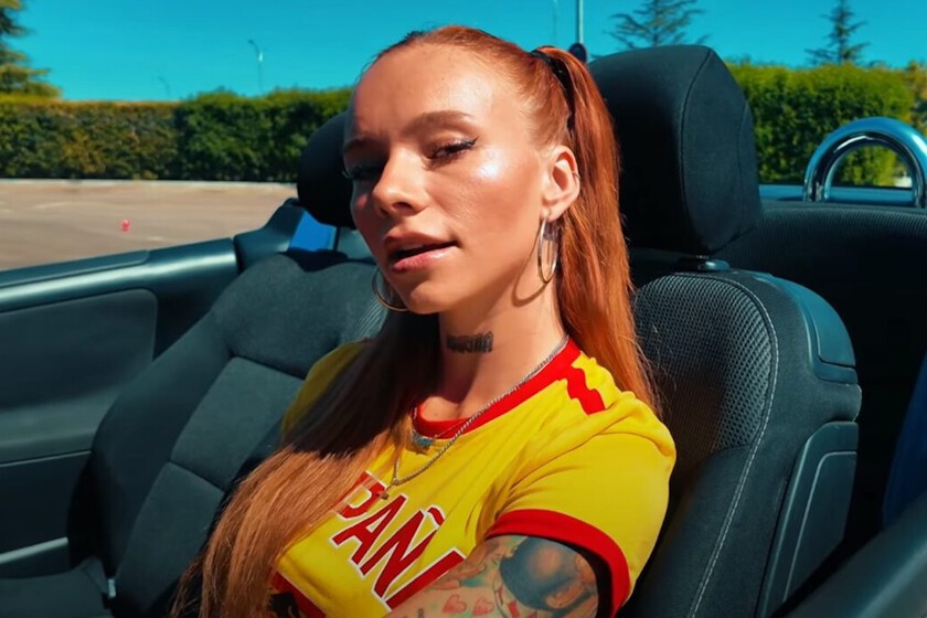 Angie Corine encabeza la tendencia de moda en el rap español de última hornada: ser de derechas