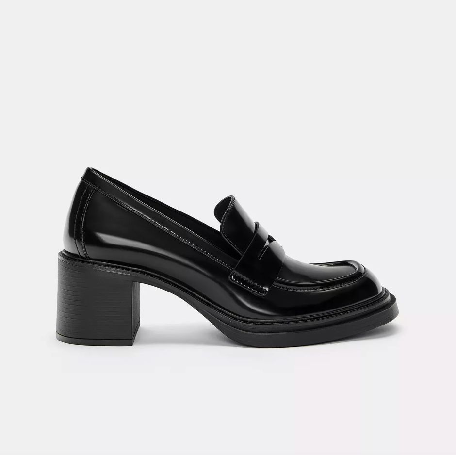 Zapato tacón mocasín