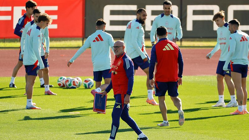 España busca cerrar su clasificación para el Mundial 2026