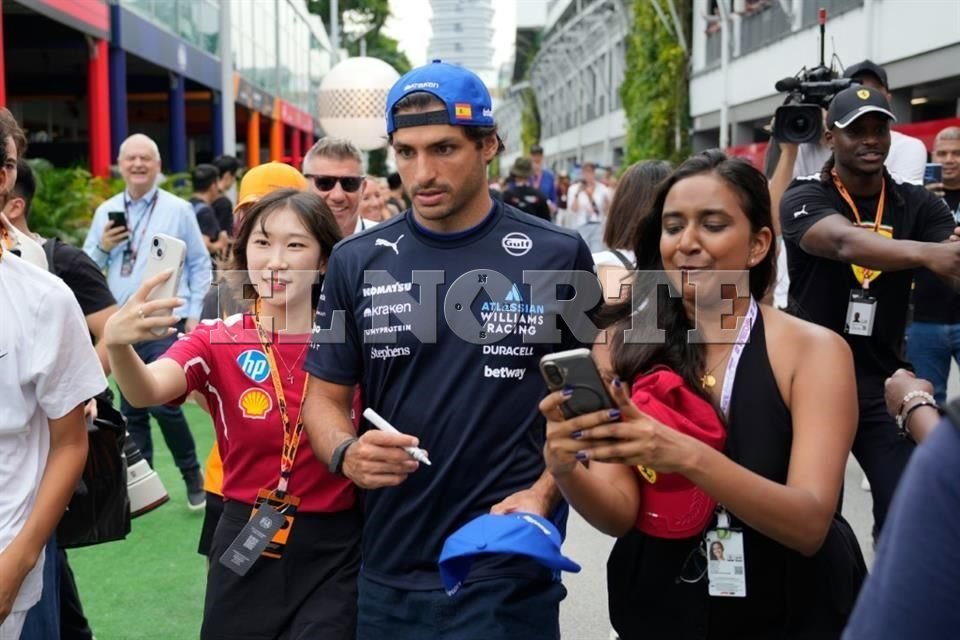 Lamenta Sainz que pongan más a las novias en la transmisión