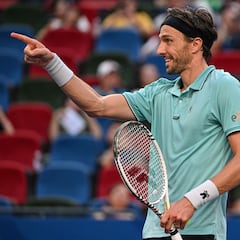 Rinderknech sigue a su primo Vacherot hasta las semifinales