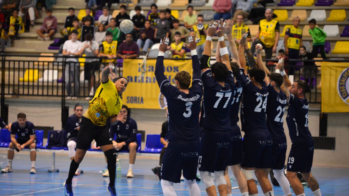 El OAR noquea al Soria y mantiene el invicto