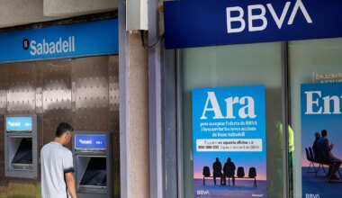 La batalla BBVA-Sabadell aboca al Gobierno a revisar la ley de opas - Expansión