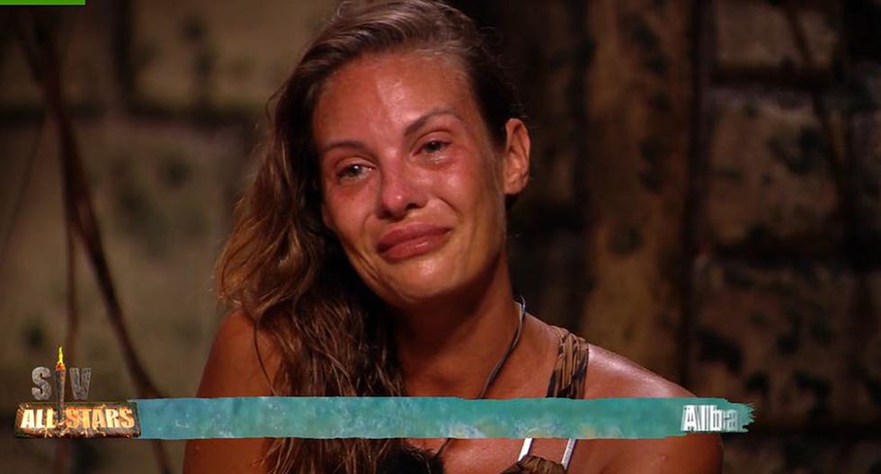 Jessica bueno, emocionada en 'supervivientes' al recordar a luitingo jessica bueno, emocionada en 'supervivientes' al recordar a luitingo