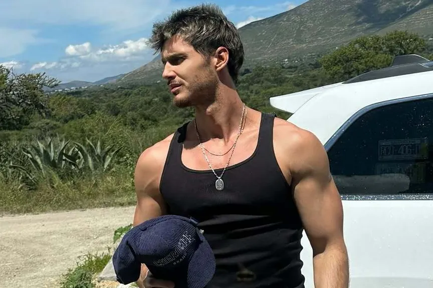 Asesinan a disparos a Fede Dorcaz, modelo y cantante de 29 años que compuso la sintonía de 'El Chiringuito de Jugones' - El Mundo