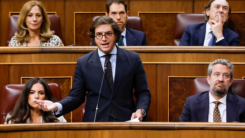 Vox desconfía del último barómetro del CIS