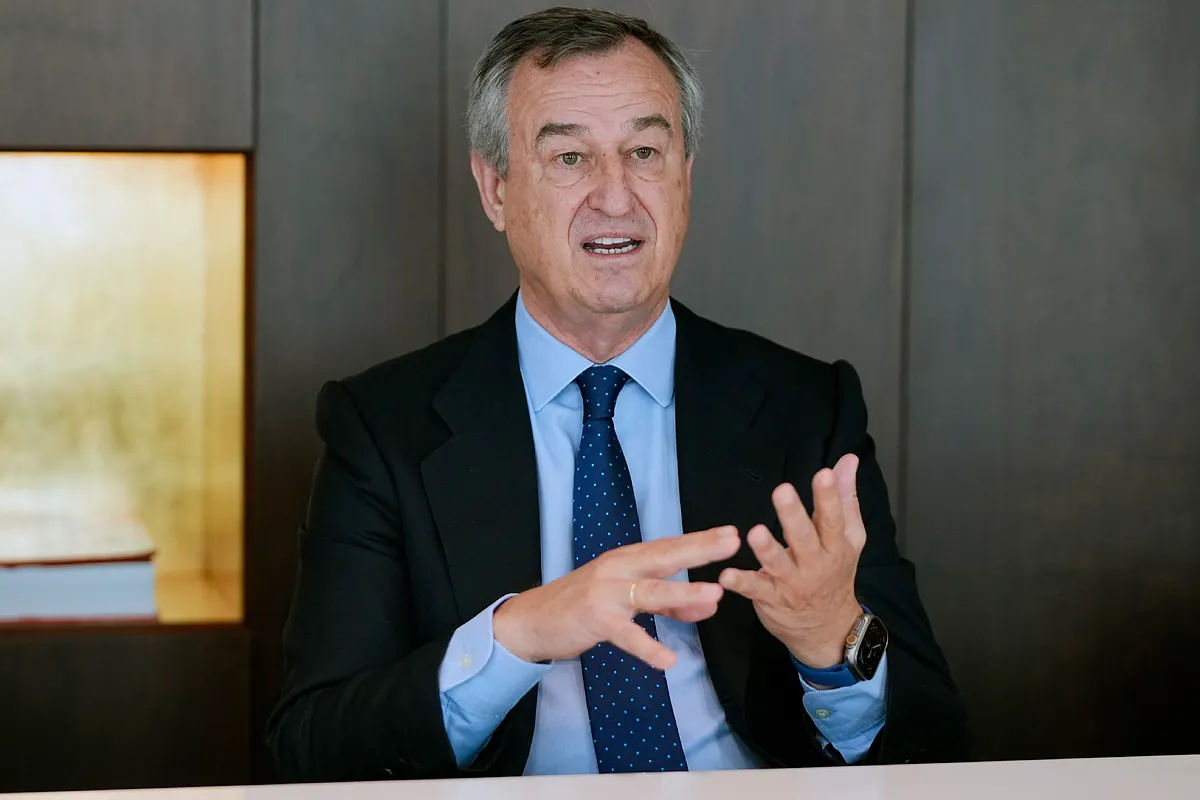 BBVA y Sabadell hacen sus cuentas bajo la lupa de la CNMV - Expansión