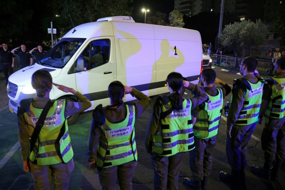 Un cadáver entregado por Hamás no corresponde a ningún rehén, afirma el ejército israelí