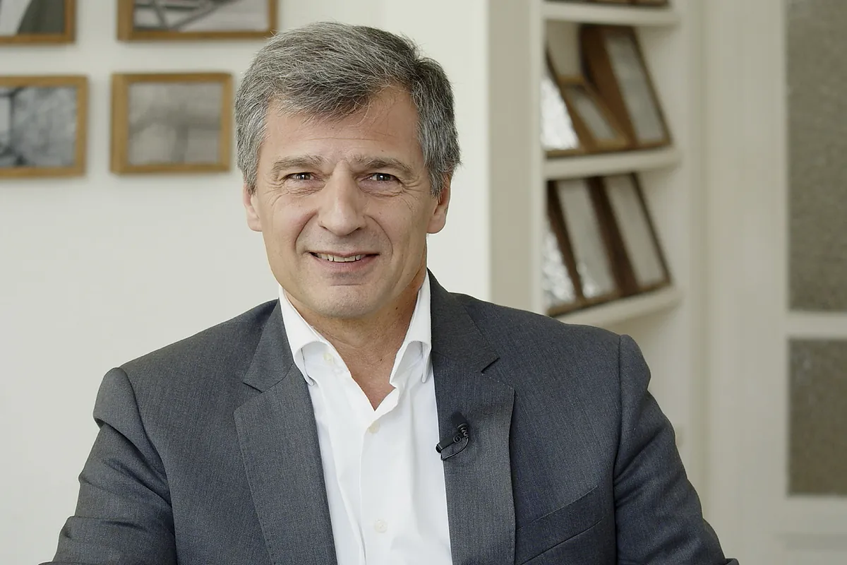 La mayor gestora de fondos independiente de España, Bestinver, vendió sus acciones de Sabadell a mercado antes de que finalizara la OPA - El Mundo