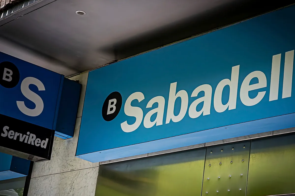 Bestinver vende sus acciones de Sabadell y no acude a la opa - Expansión
