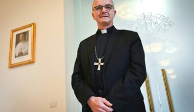La Iglesia descuida demasiado a las víctimas de abusos, admite el Vaticano