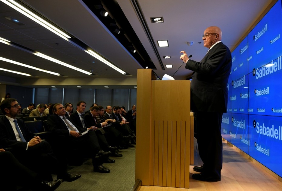 Satisfacción en el Banco Sabadell y el Gobierno español por el fracaso de la OPA del BBVA