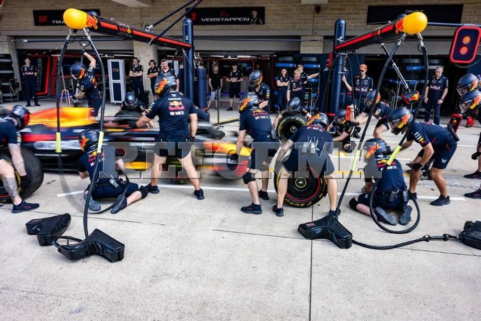 En Red Bull creen posible una épica remontada de Verstappen