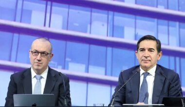 BBVA supera los 100.000 millones de capitalización en Bolsa - Expansión