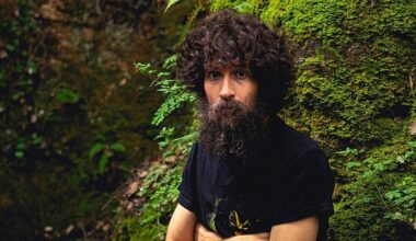 180 grados - Ángel Stanich, Sam Fender ft Elton John, Miss Caffenia y Bar Italia