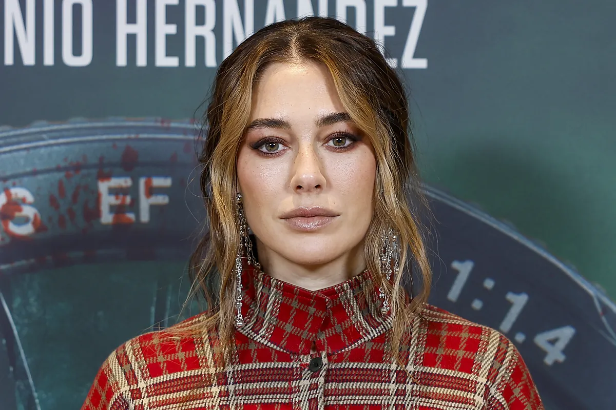 La vida personal de Blanca Suárez: actriz de éxito, icono de moda y una historia de amor 'de película' con Javier Rey - El Mundo