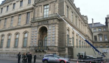 El fabricante del montacargas con el que robaron en el Louvre elogia su material