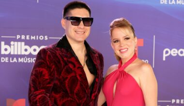 Premios Billboard de la Música Latina: Chyno Miranda y su esposa desfilan por primera vez en la alfombra roja