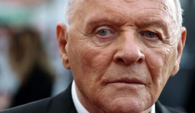Anthony Hopkins recordó el instante en que tomó conciencia de su adicción al alcohol: “Estaba borracho y conduciendo mi auto”