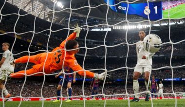 El Real Madrid golpea en el primer clásico de la temporada