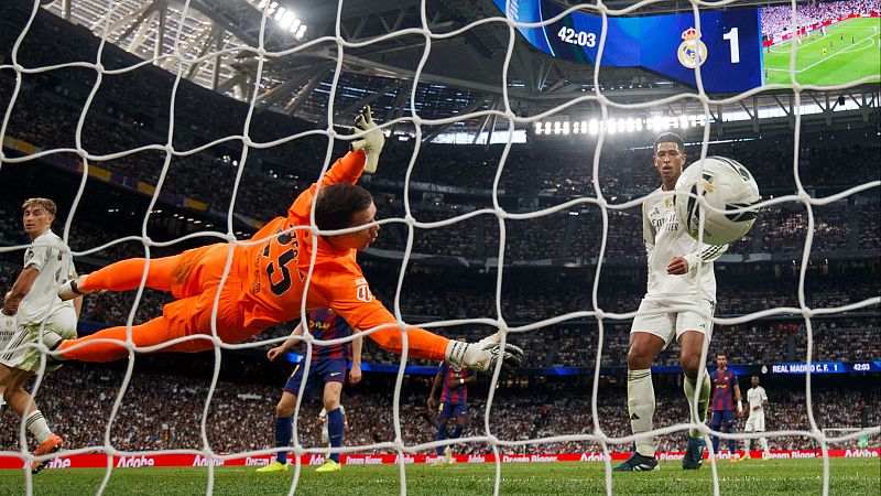 El Real Madrid golpea en el primer clásico de la temporada