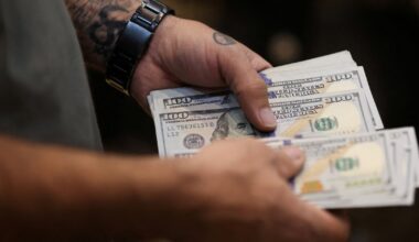Tres claves para entender por qué sube el dólar