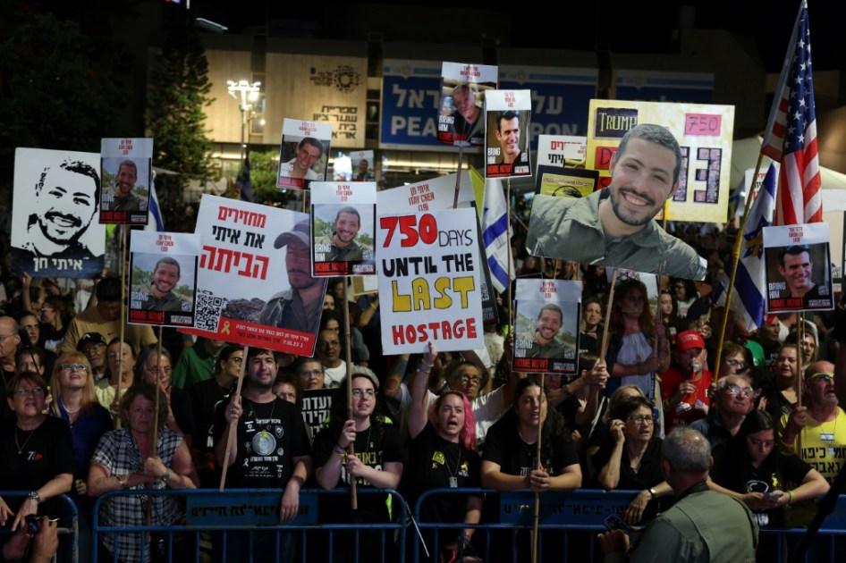 Israel bombardea Gaza tras acusar a Hamás de atacar a sus tropas