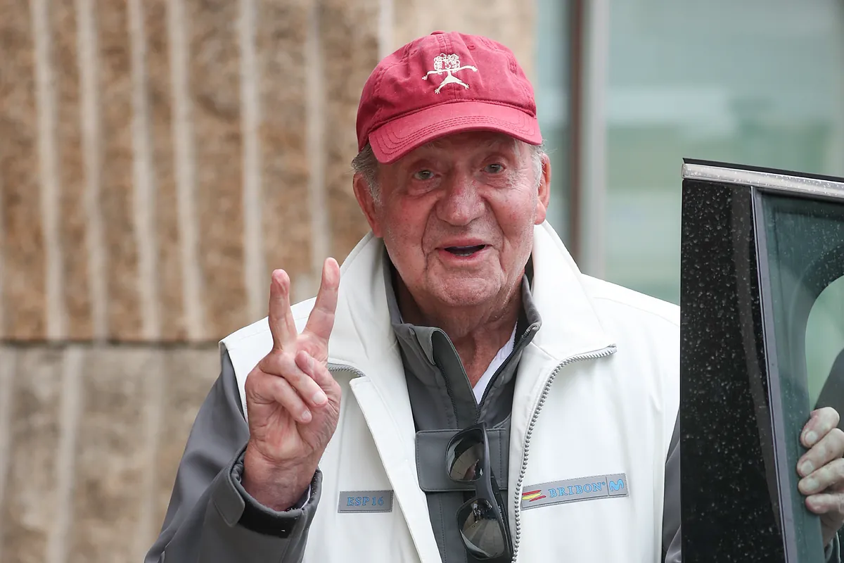 El Rey Juan Carlos I regresa este miércoles a España en plena promoción de sus memorias - El Mundo