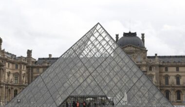 Un afamado ladrón de joyas tacha de "idiotas" a los atracadores del Louvre revelando una técnica con la que podrían realizar contrabando con las gemas