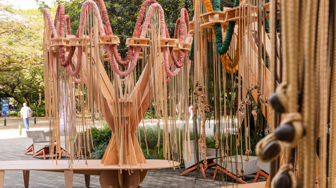 Árboles solares en la BIAM 2025 - Izaskun Chinchilla 