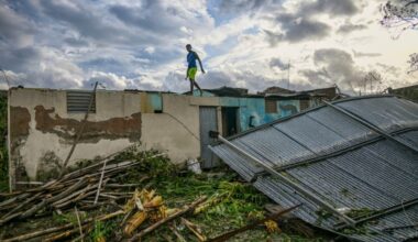 Sobrevivir entre ruinas: el huracán Melissa golpea a una Cuba ya agotada