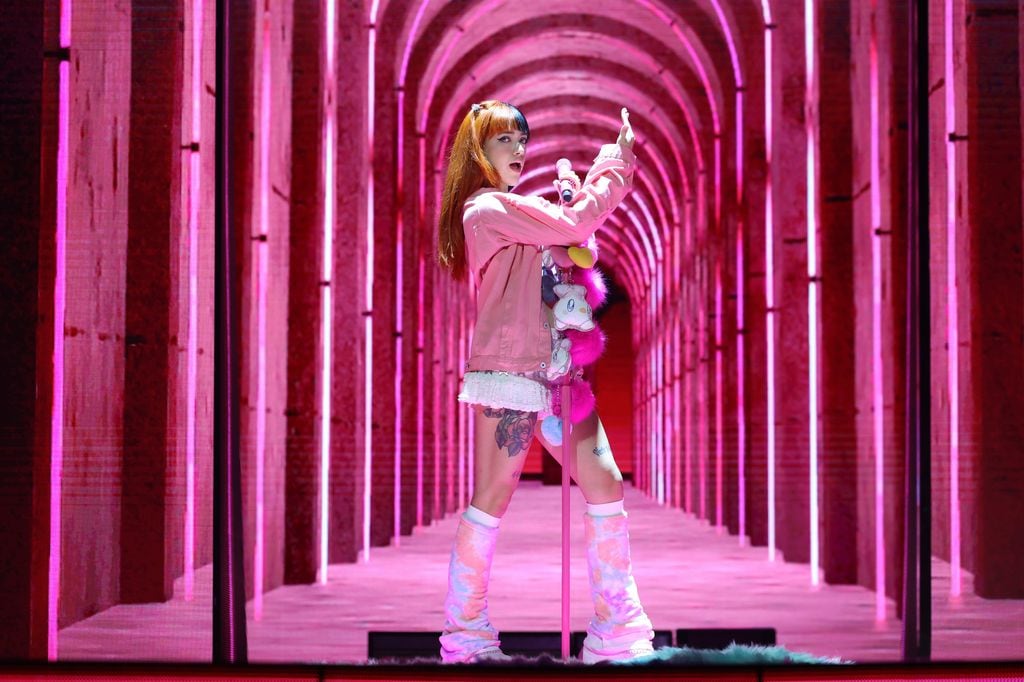 NXNNI durante los ensayos de los Premios Billboard de la Música Latina 2025