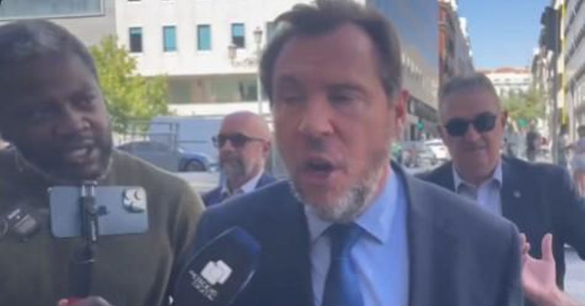 Feijóo defiende a un agitador ultra que persigue al ministro Puente