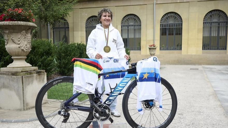 La ciclista navarra Paula Ostiz realizará el saque de honor en El Sadar este domingo