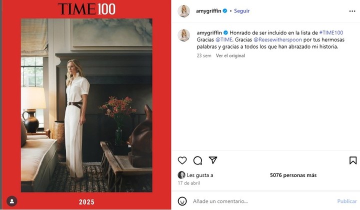 El libro era The Tell (Lo que delata), un texto autobiográfico de Amy Griffin, autora debutante y una de las mujeres más ricas del país. Foto: redes sociales.
