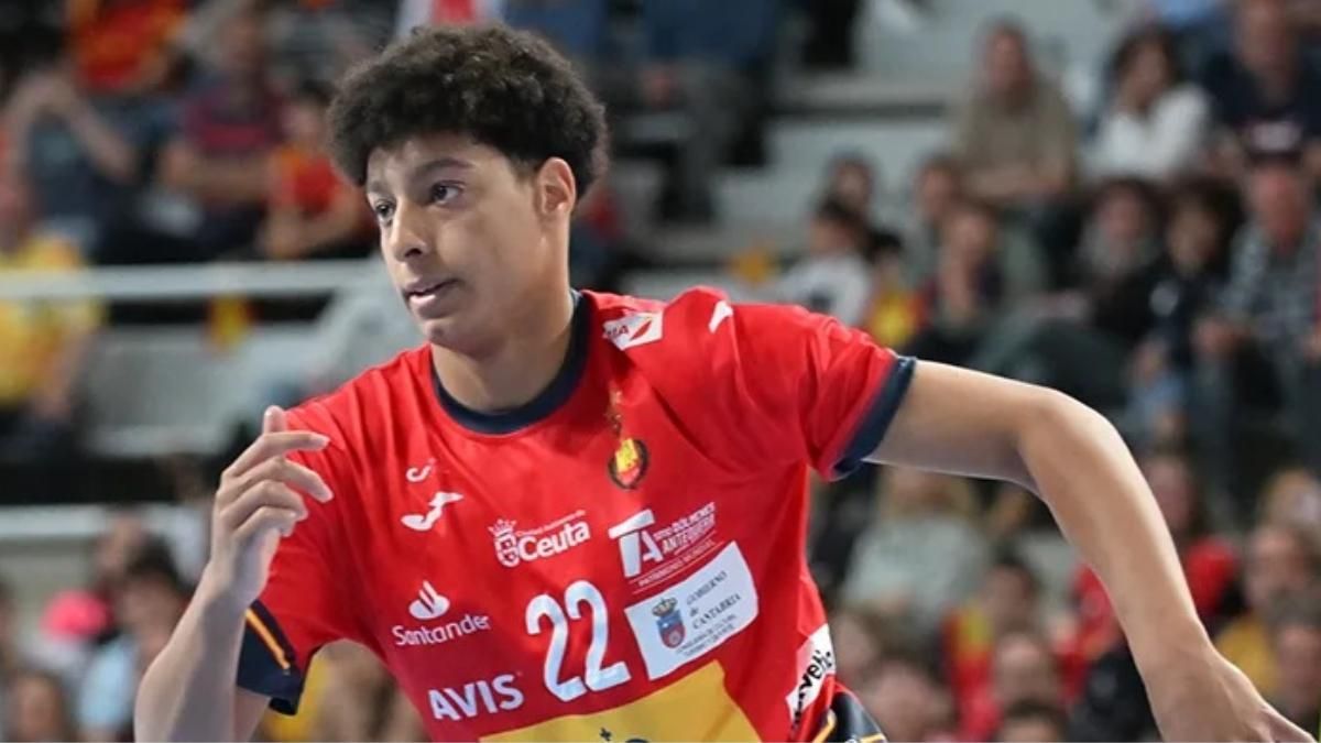 Marcos Fis, con los Hispanos Juniors