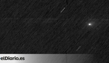 Nuevas fotografías del cometa interestelar 3I/ATLAS a su paso por Marte de camino al Sol