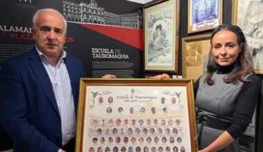 ¿Sabes cuántos matadores de toros ha dado la Escuela taurina de Salamanca? La orla con todos ya está en el Museo taurino