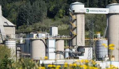 Fallece un trabajador de Cementos Rezola en un accidente laboral