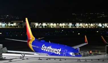 Un aeropuerto de California sin controladores de tráfico en medio del cierre del gobierno de EEUU