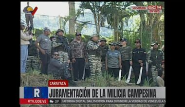 Trump dice que Maduro ofreció "de todo" para evitar escalada y anuncia ataque contra submarino