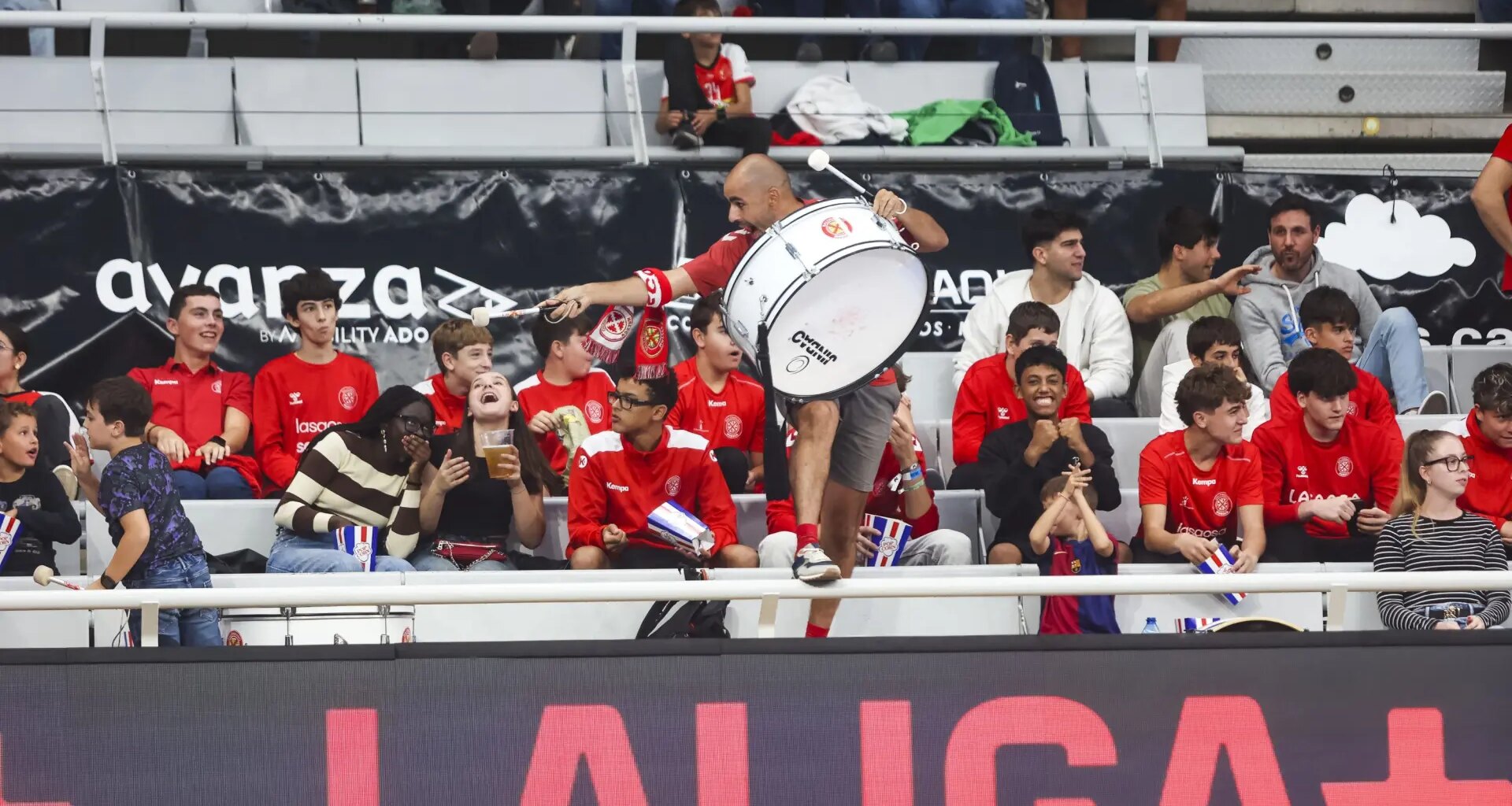 Nueva llamada a la afición