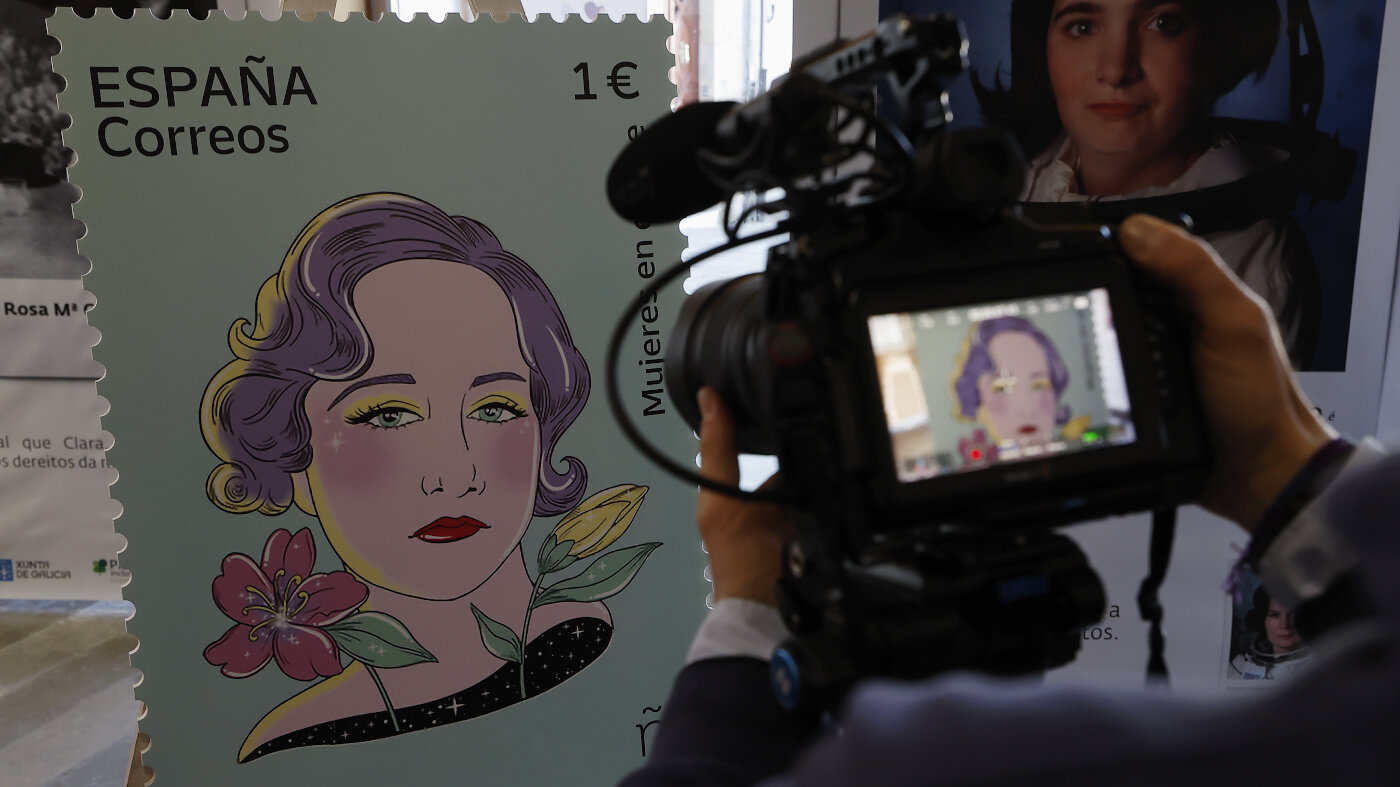 Sello de Correos dedicado a Maruja Mallo. JOSÉ Mª ÁLVEZ