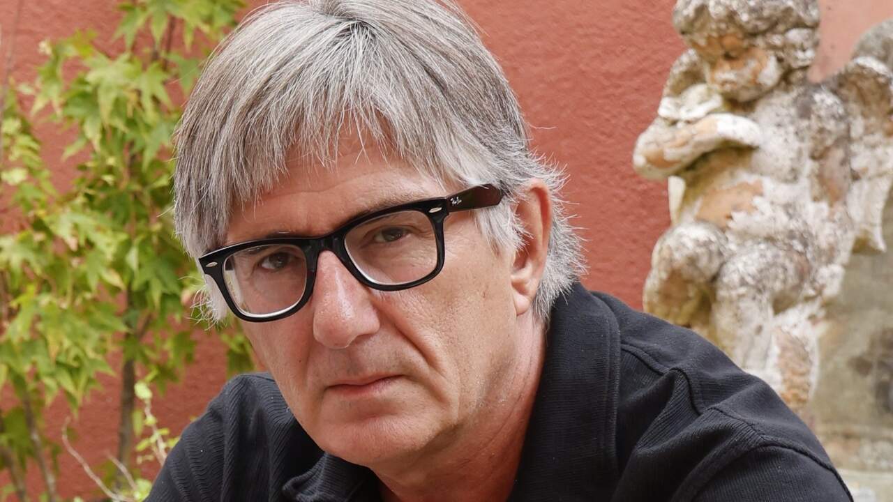 "Las fotografías son de calle y sacaremos un catálogo"