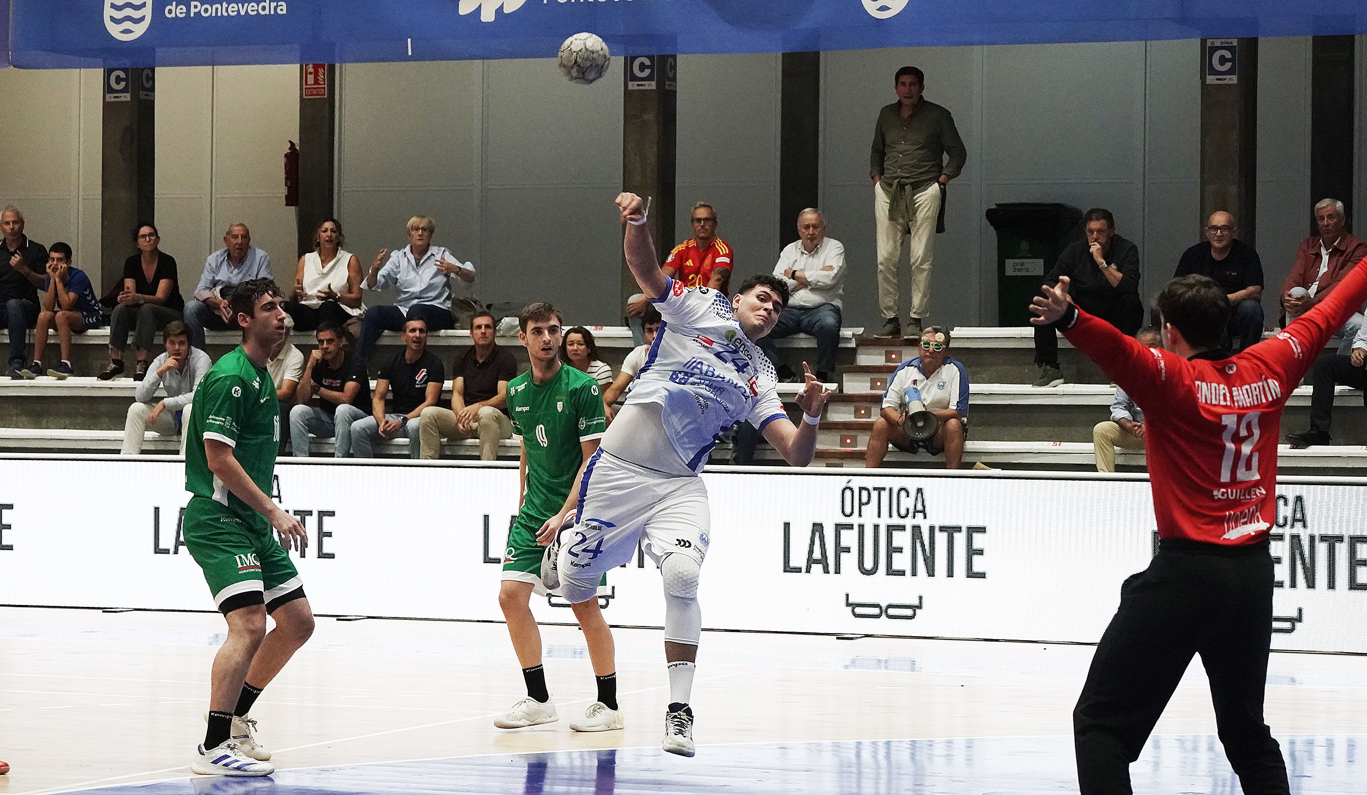 Partido entre Cisne y Anaitasuna