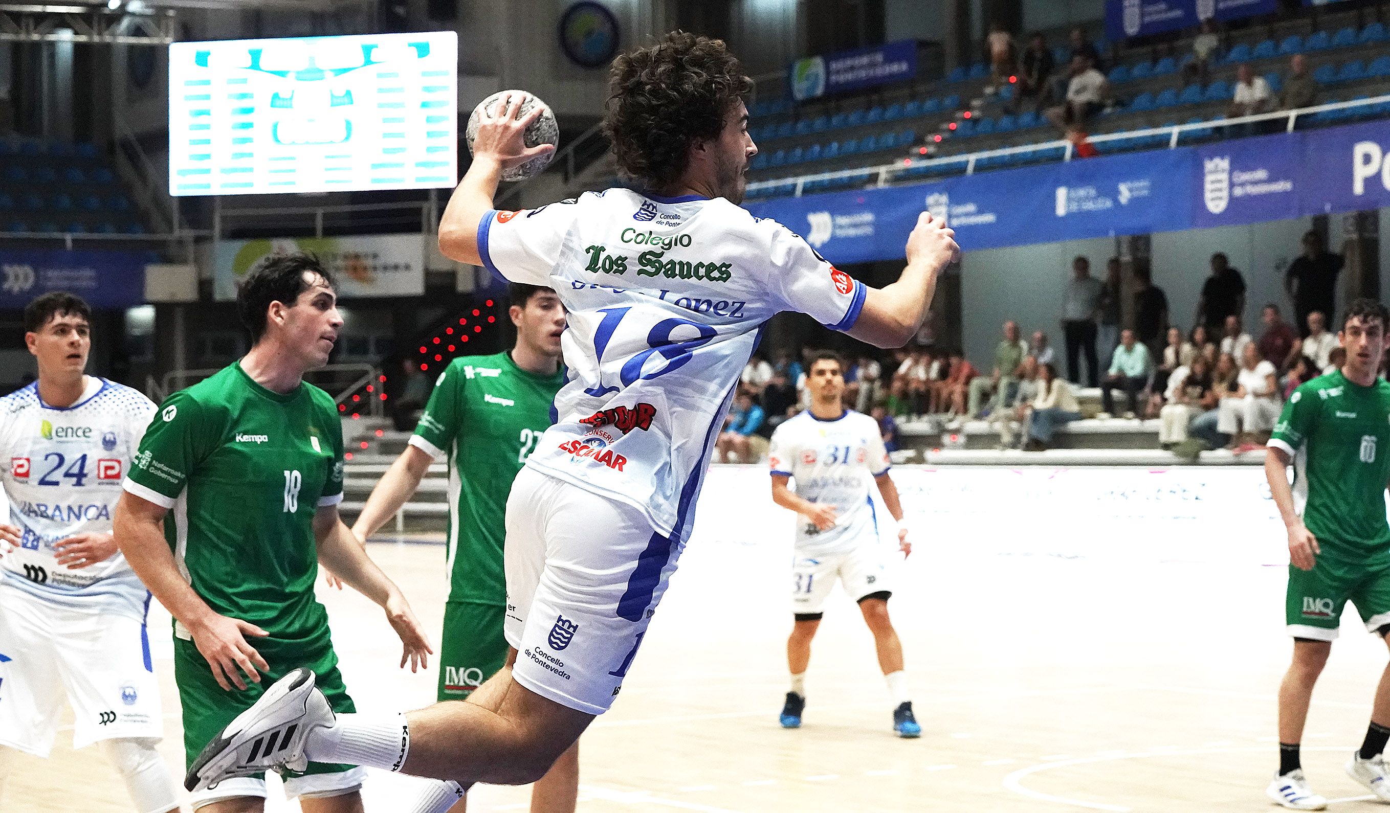 Partido entre Cisne y Anaitasuna