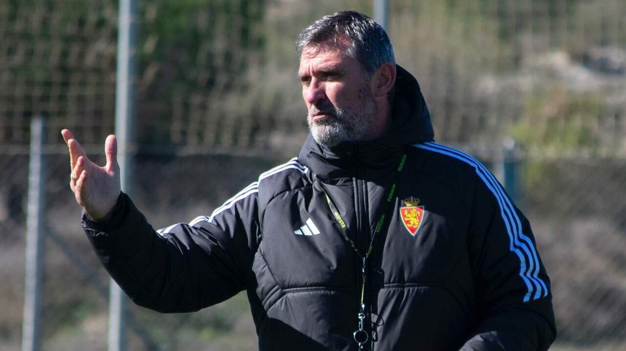 El Real Zaragoza despide a Gabi y subirá a Emilio Larraz desde el filial