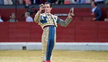 David Galván cierra con puerta grande la temporada europea