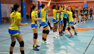 El Balonmano Estudiantes cae ante el UCAM Murcia y sufre su segunda derrota del curso