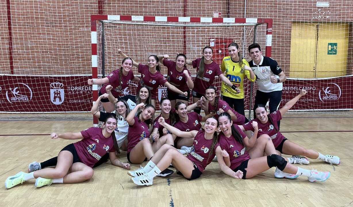 El juvenil femenino del GAB Jaén logra su primera victoria en División de Honor